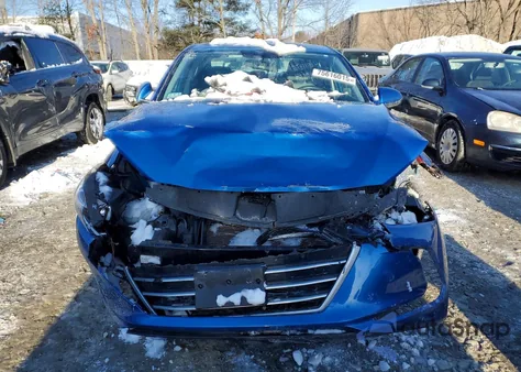 2017 Hyundai Elantra Se z USA, uszkodzony, nr VIN 5NPD84LF4HH051775